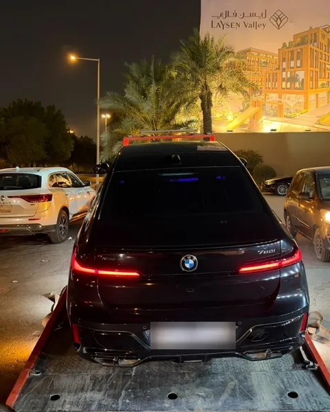 سطحة نقل BMW 7 Series